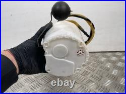 Alfa Romeo Giulia 2017 Petrol in tank fuel pump level sender 50556489 LIQ13573