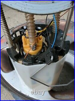 Audi Q5 SQ5 2010 Diesel in tank fuel pump level sender 8R0919050 A2c53294406