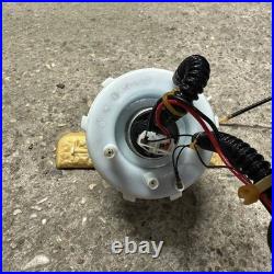 BMW 5 F10 F11 2011 Petrol in tank fuel pump level sender 7934460 IJA3564