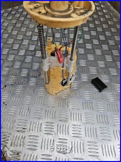 BMW X5 E70 2009 Diesel in tank fuel pump level sender 7164315 USK4593
