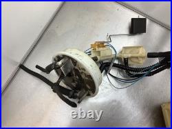 Mercedes-Benz C W203 2005 Diesel in tank fuel pump level sender 1582881001