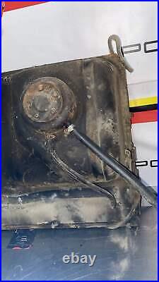 Porsche 924 Metal Fuel tank for early cars with bayonet type fuel level sender 4
