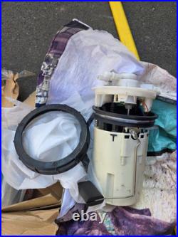 Toyota Corolla E12 2000-06 T-Sport 2ZZ Fuel Petrol Pump & Level Sender Assembly