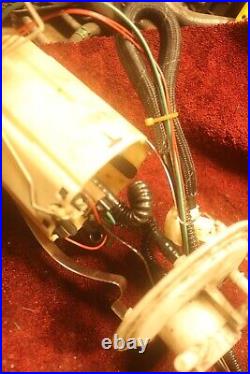 Volvo Petrol In Tank Fuel Pump Level Sender Used Good Condition 8683328