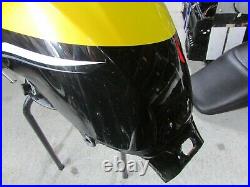 Yamaha XJR 1300 SP 2002 Yellow / Black / White Fuel tank, tap & level sender