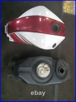 Yamaha YZFR 125 Fuel Tank, Fuel Level Sender, Fuel Pump, And Tank Cover